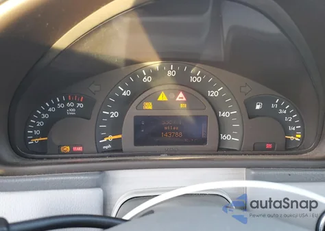 2002 Mercedes-Benz C 320 из США, поврежденный, VIN WDBRF64J02F241566